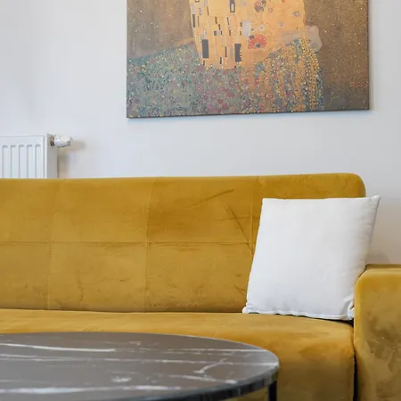 13th Floor Arkadia By Nyx דירה *