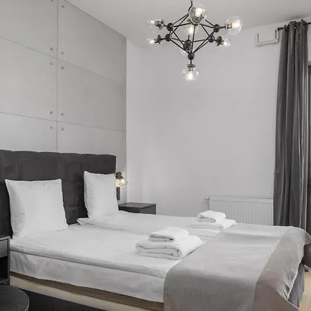 13th Floor Arkadia By Nyx